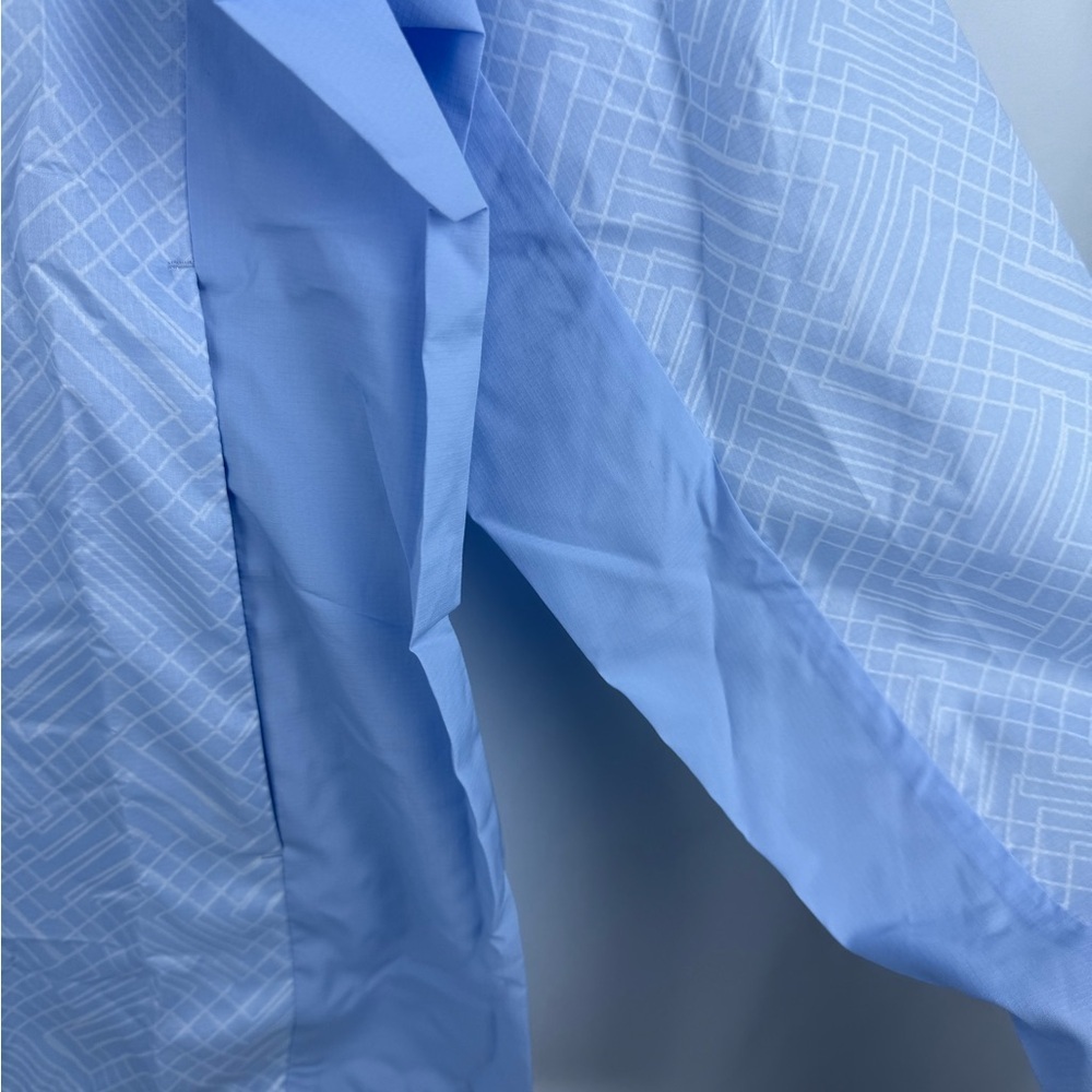 NWOT: Uniqlo Sky Blue Pocketable Parka - Picture 5 of 7